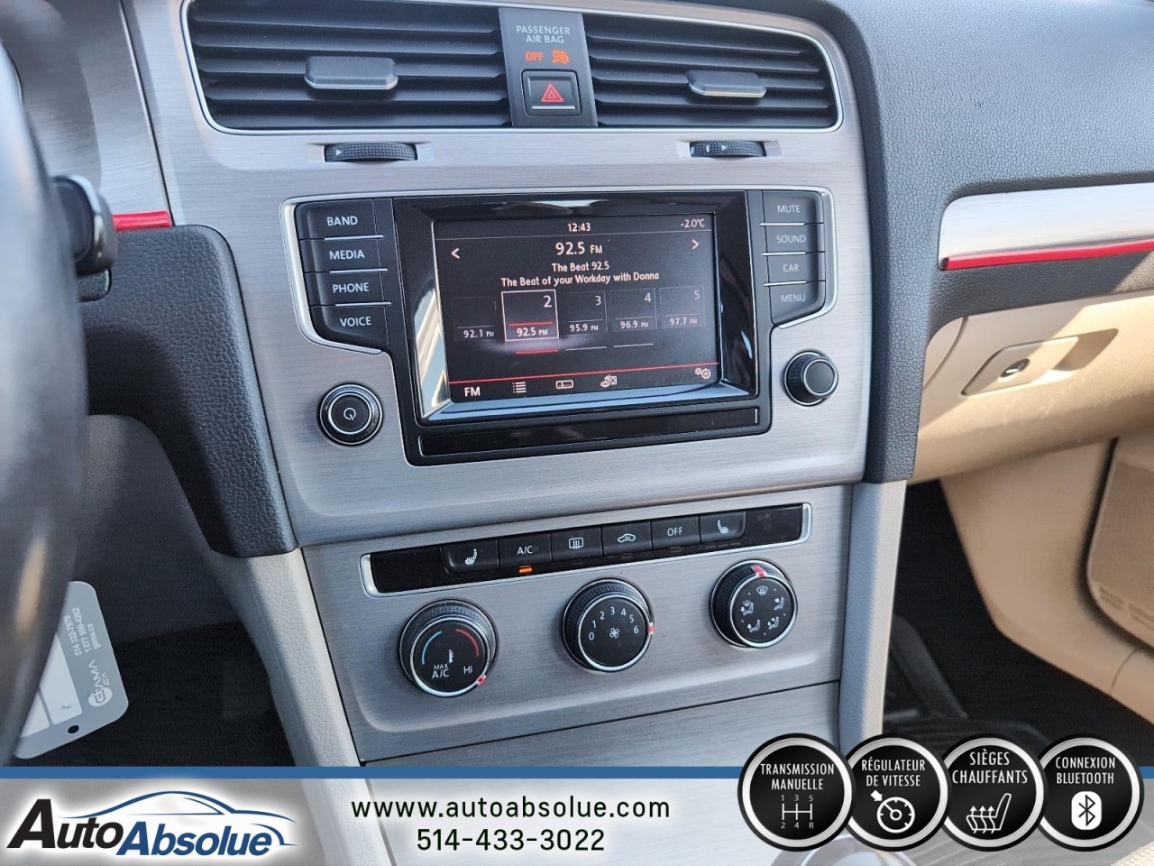 2015 Volkswagen Golf - Image 12