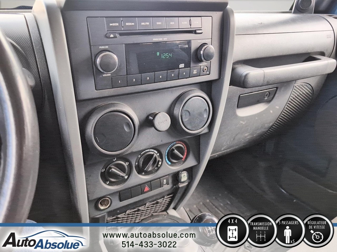 2010 Jeep Wrangler - Image 13