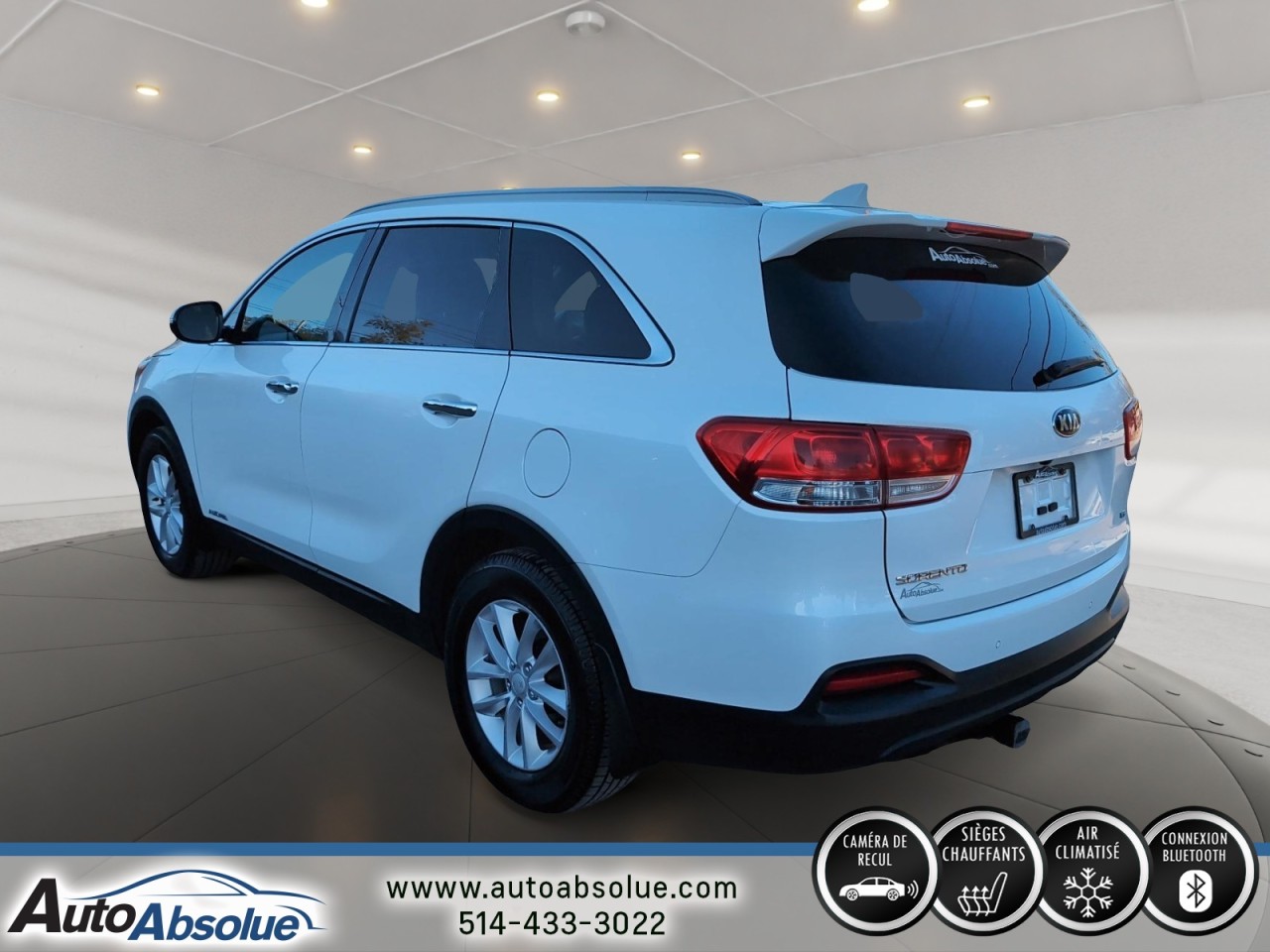 2017 Kia Sorento - Image 4