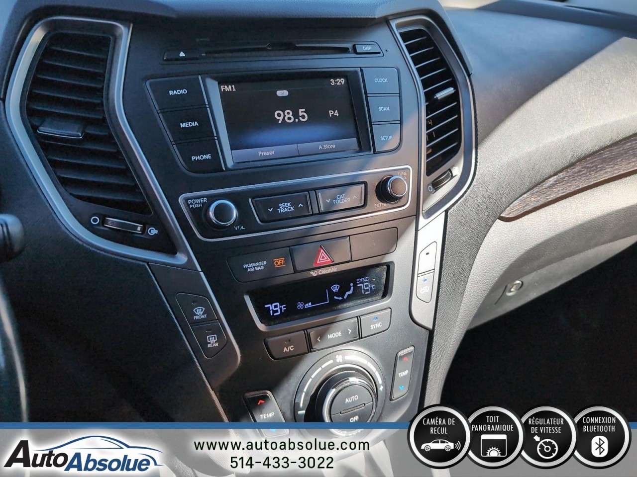 2017 Hyundai Santa Fe Sport - Image 14