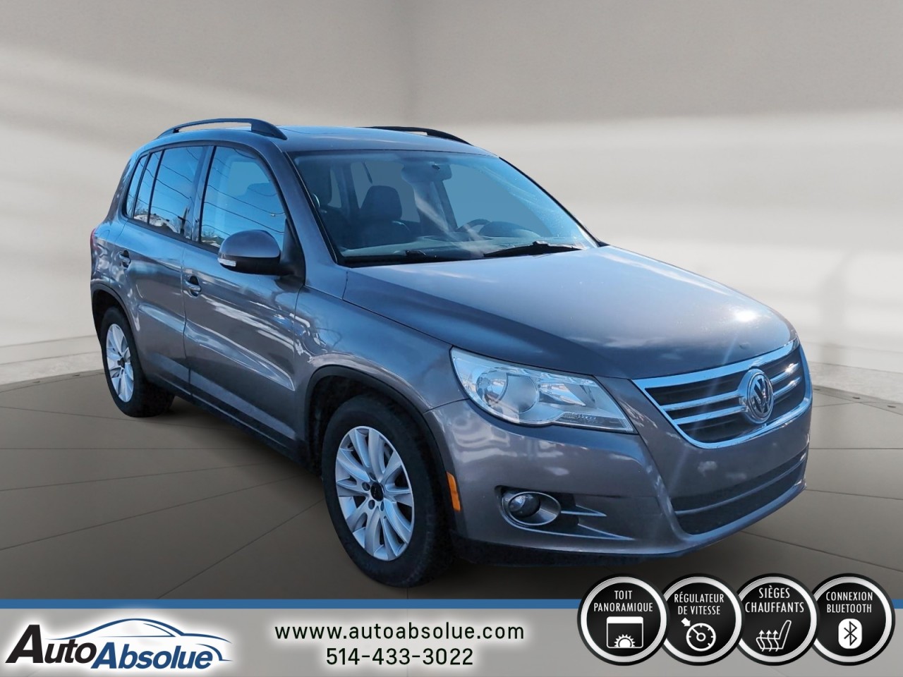 2011 Volkswagen Tiguan - Image 2