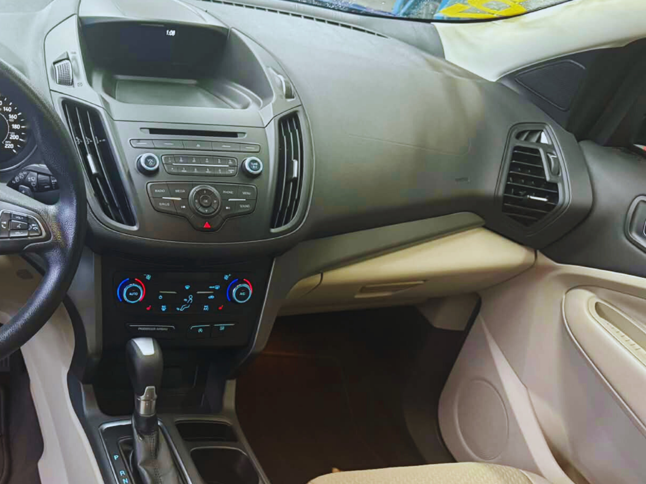 2017 Ford Escape - Image 14