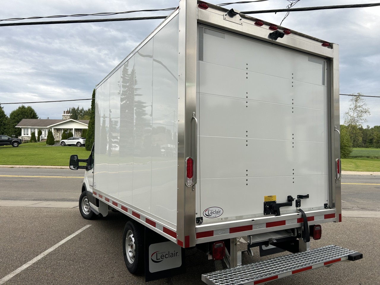 2024 Ford Transit fourgon tronqué - Image 11