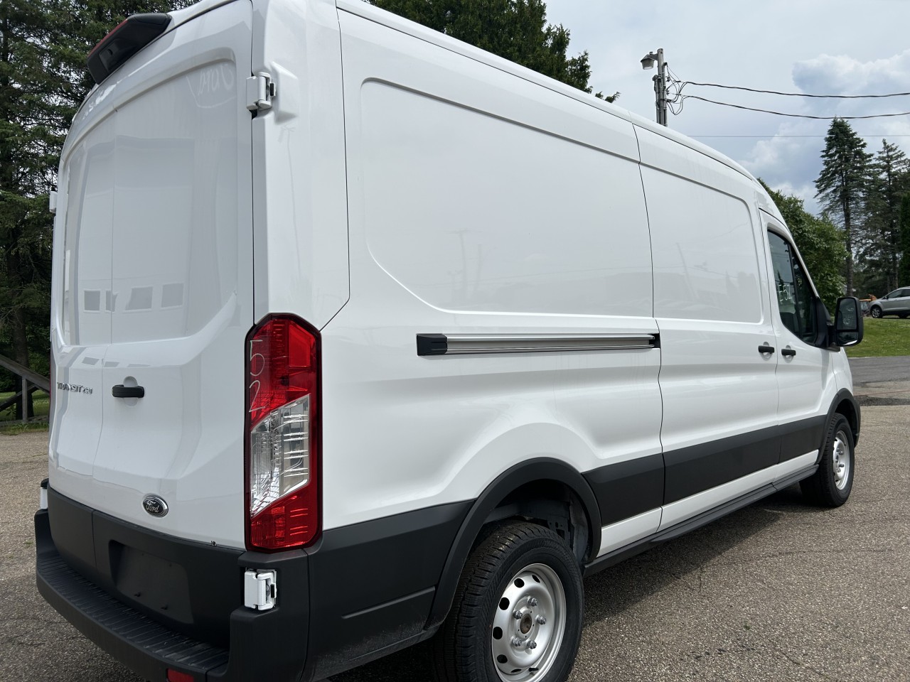 2025 Ford Transit fourgon utilitaire - Image 3