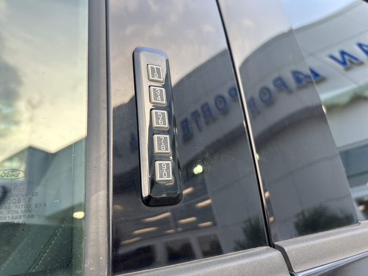 2021 Ford F-150 - Image 20