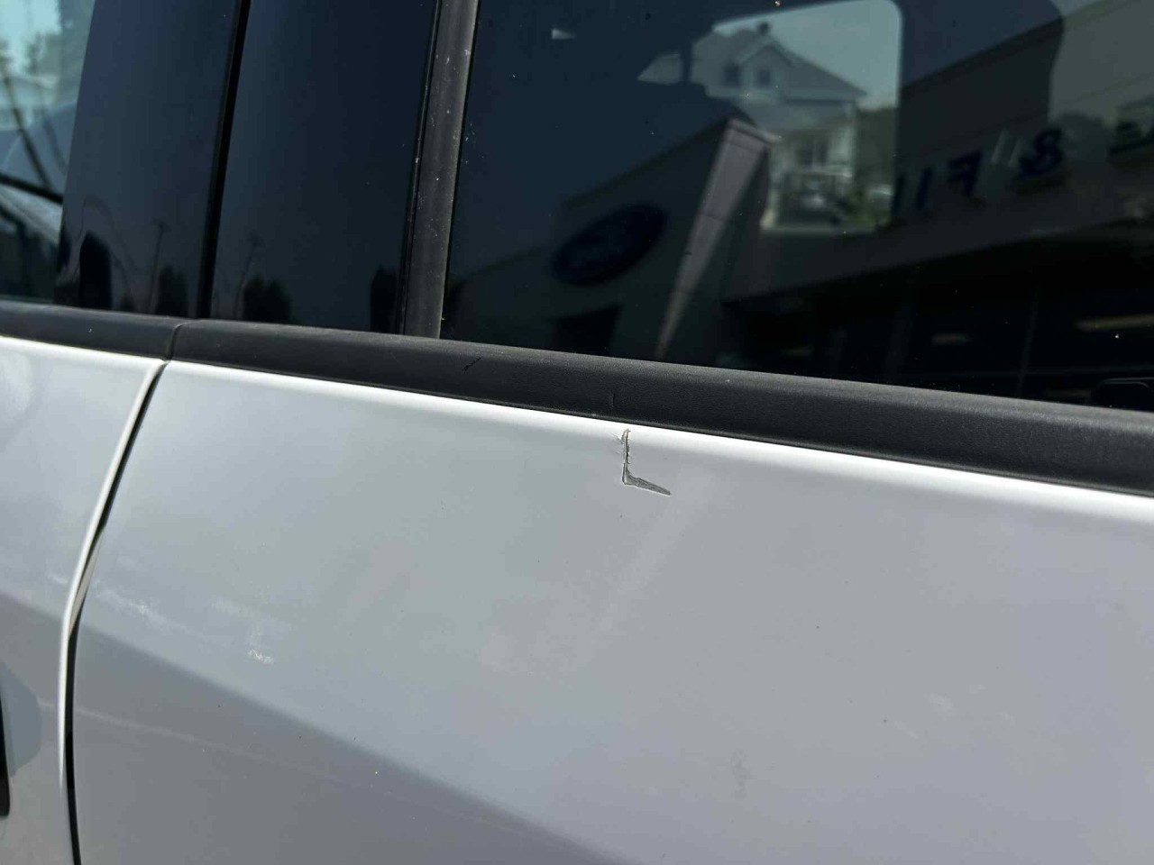 2020 Ford F-350 Super Duty - Image 10