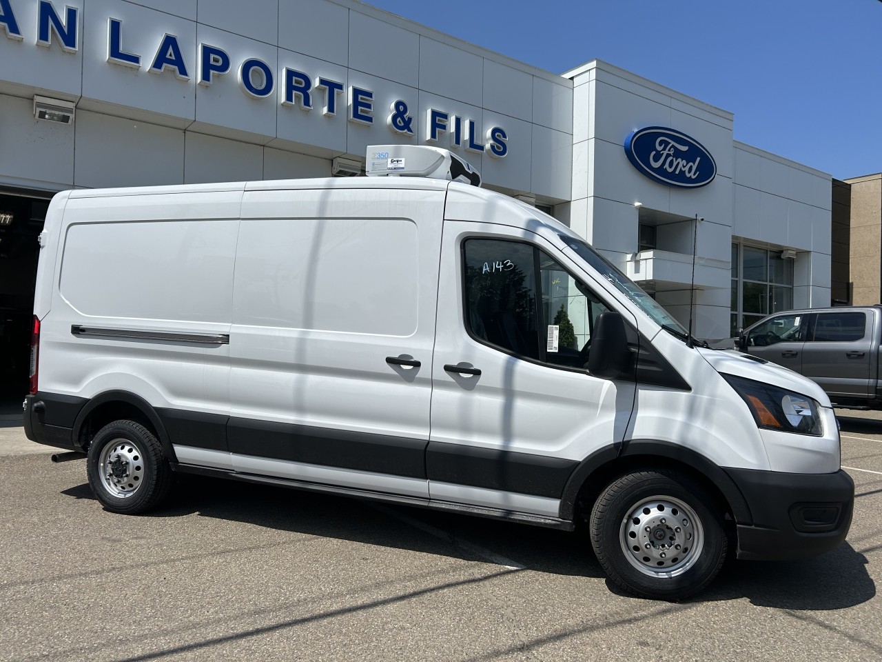 2024 Ford Transit fourgon utilitaire