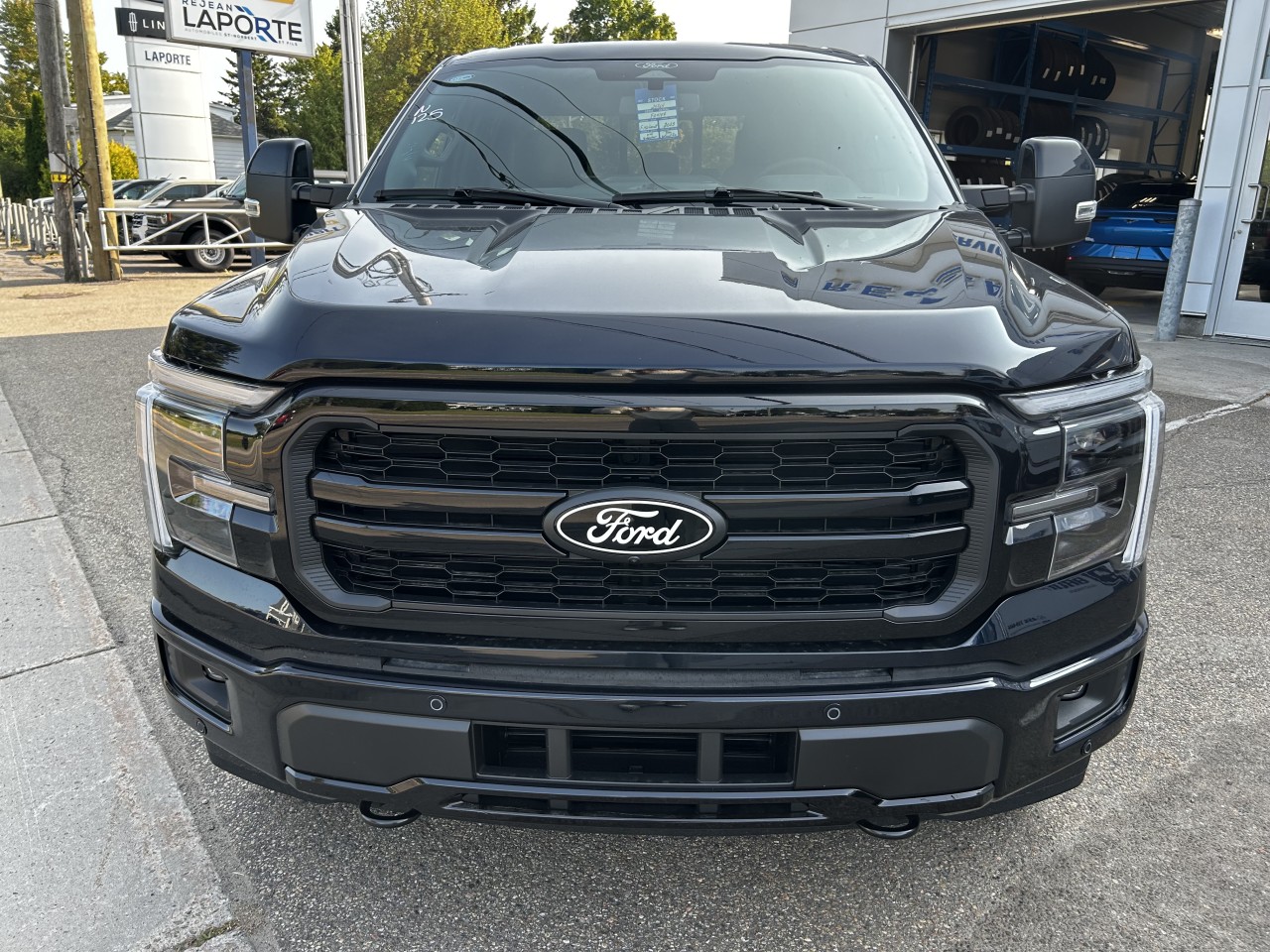 2025 Ford F-150 - Image 2