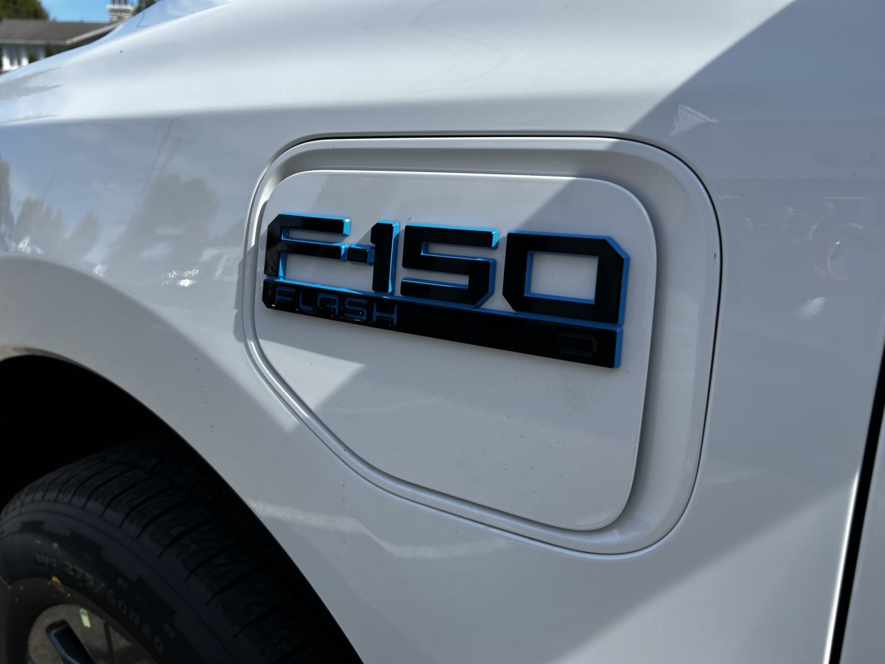 2025 Ford F-150 Lightning - Image 5