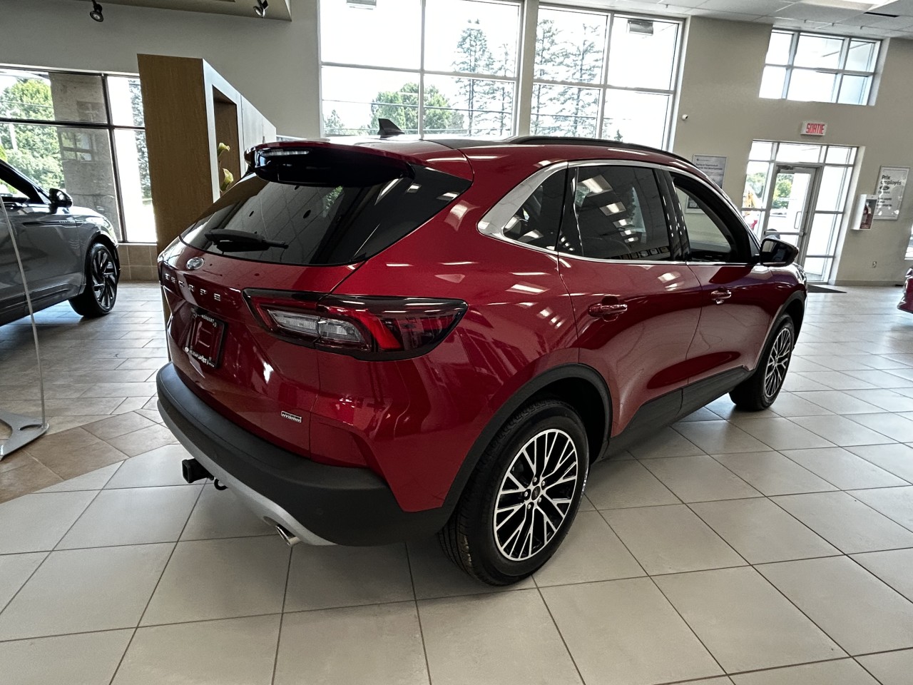 2025 Ford Escape - Image 7