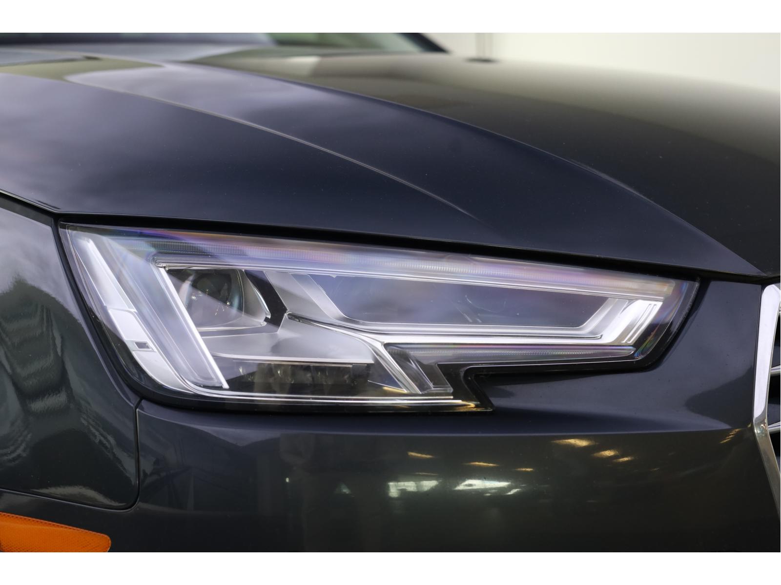 2018 Audi A4 - Image 30