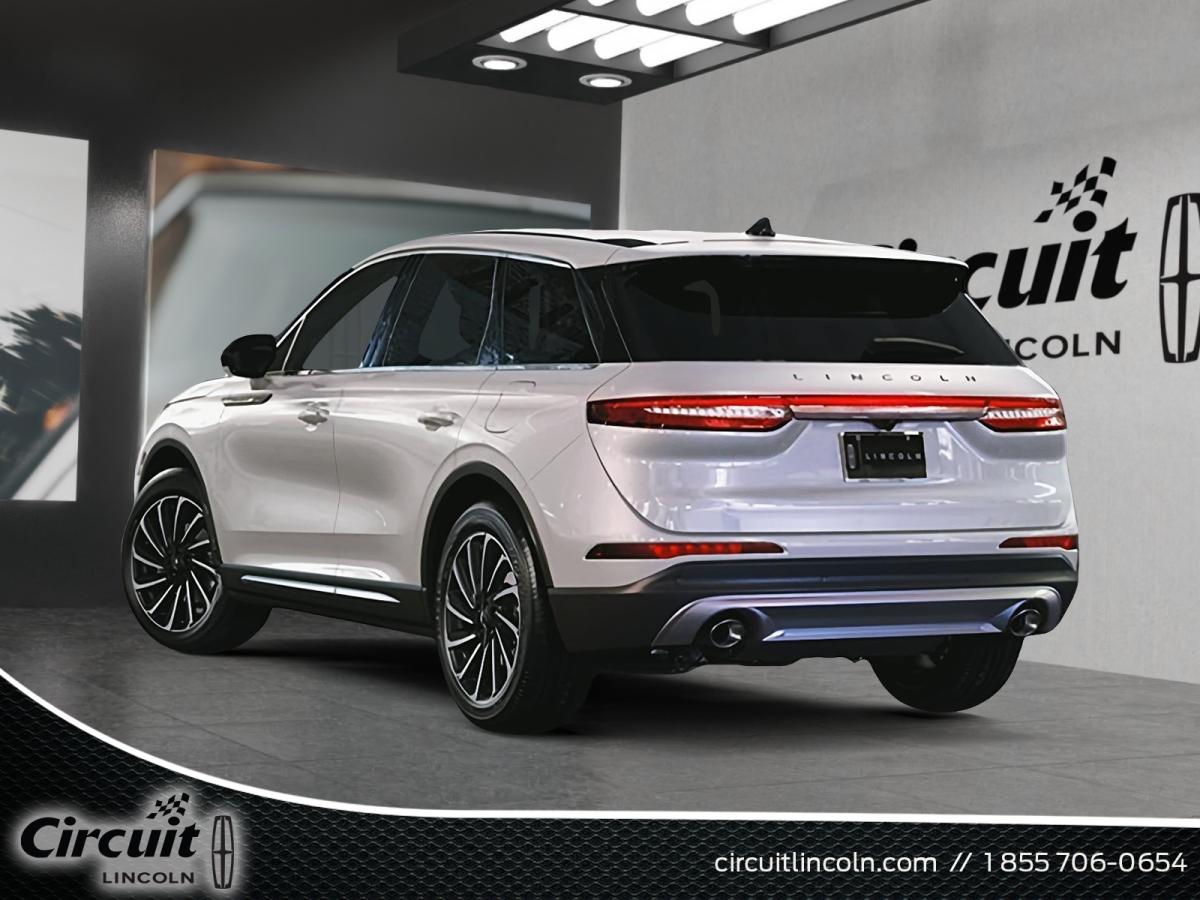 2025 Lincoln Corsair - Image 3