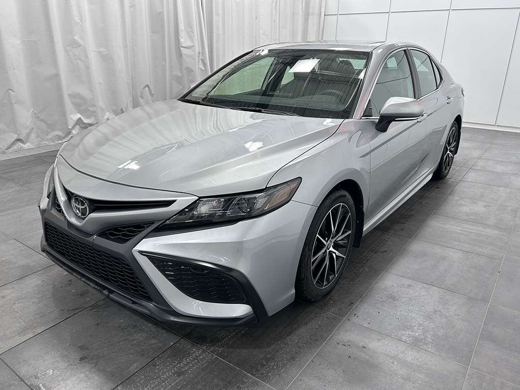 2024 Toyota Camry - Image 3