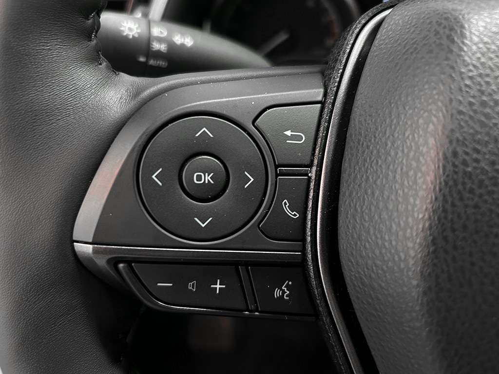 2024 Toyota Camry - Image 9