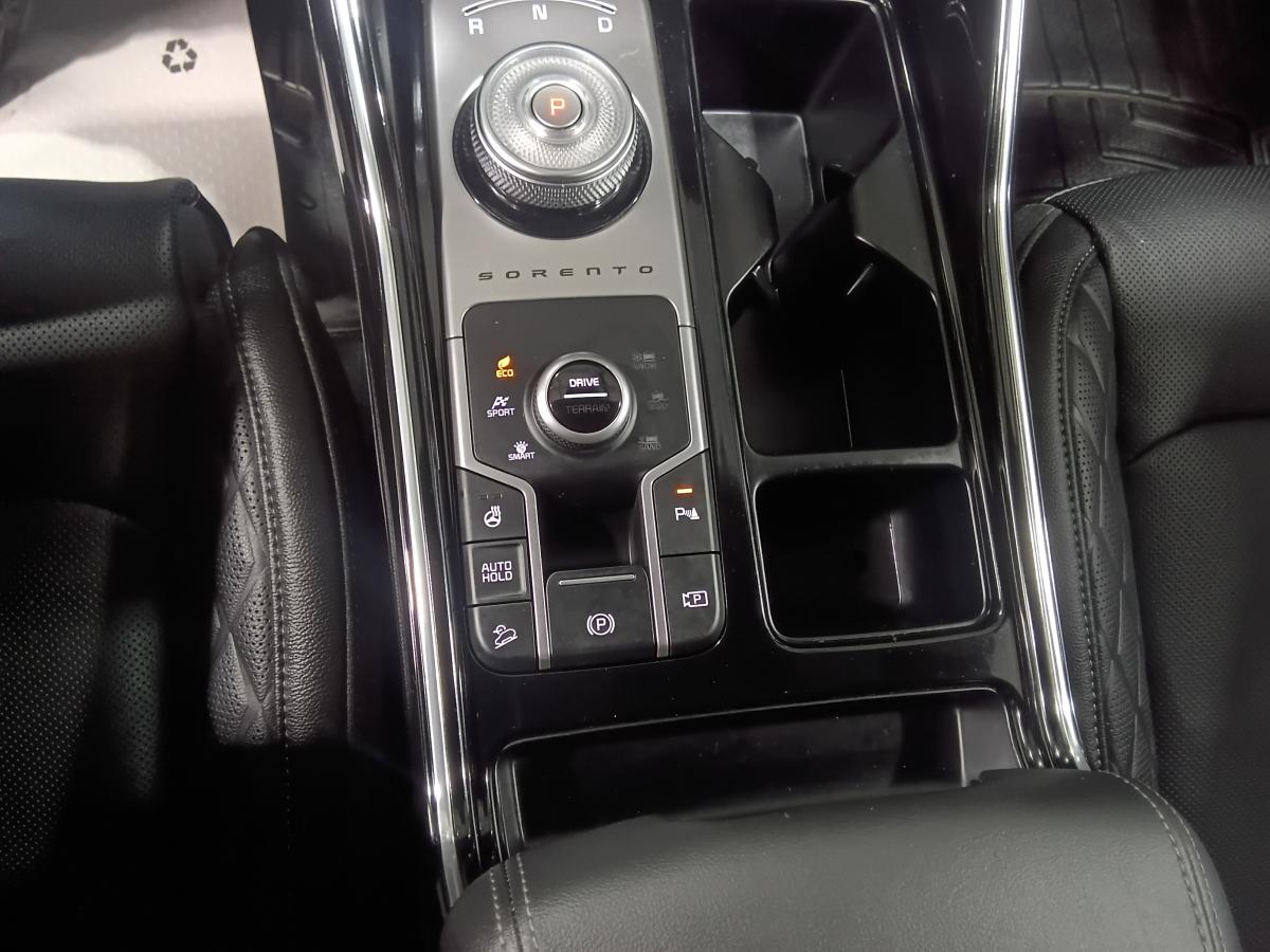 2026 Kia Sorento HEV - Image 28