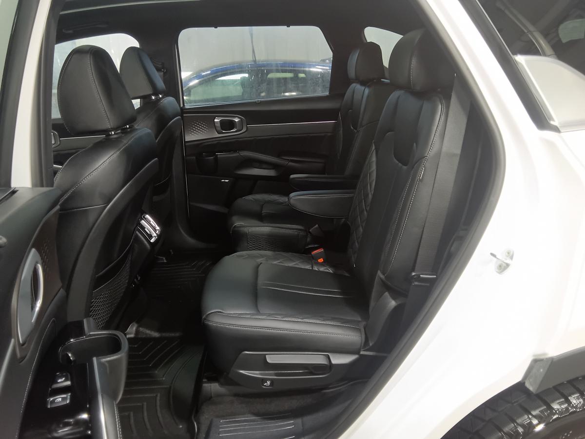 2026 Kia Sorento HEV - Image 35