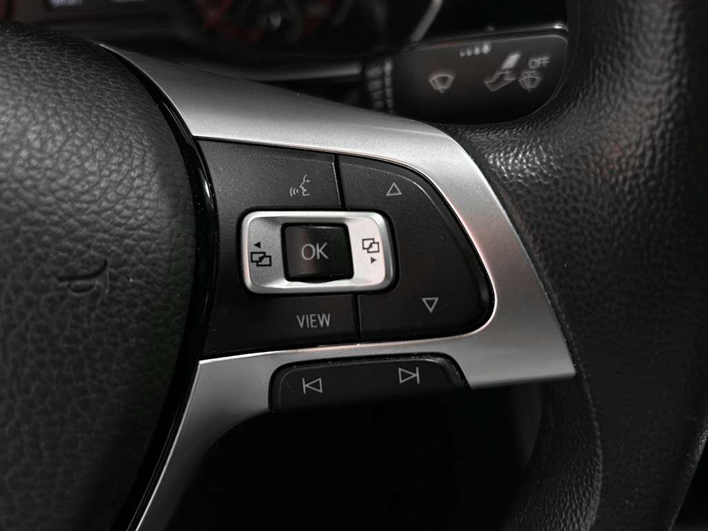 2020 Volkswagen Jetta - Image 12