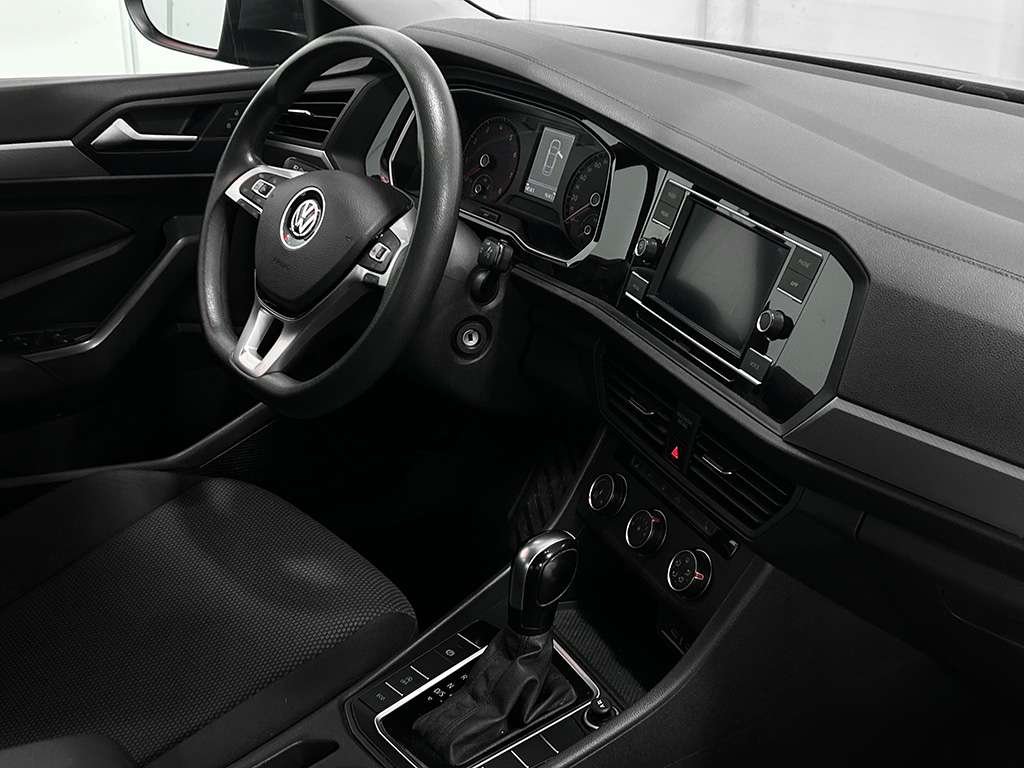 2020 Volkswagen Jetta - Image 20