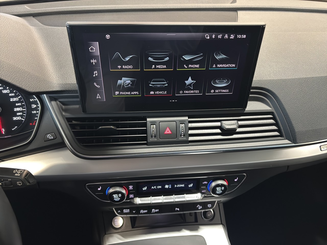 2022 Audi Q5 - Image 14