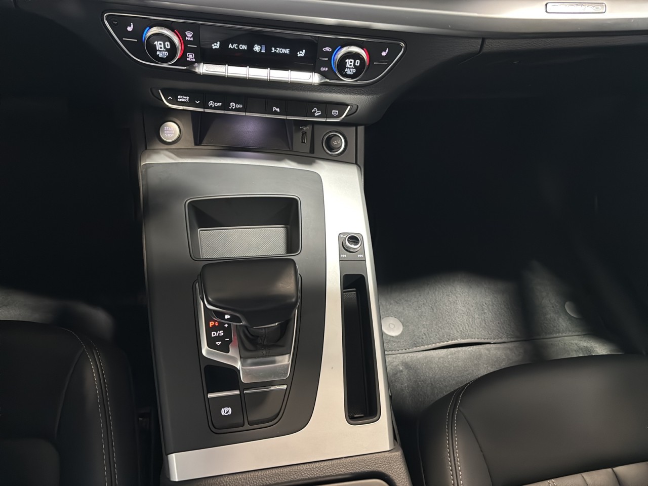 2022 Audi Q5 - Image 15
