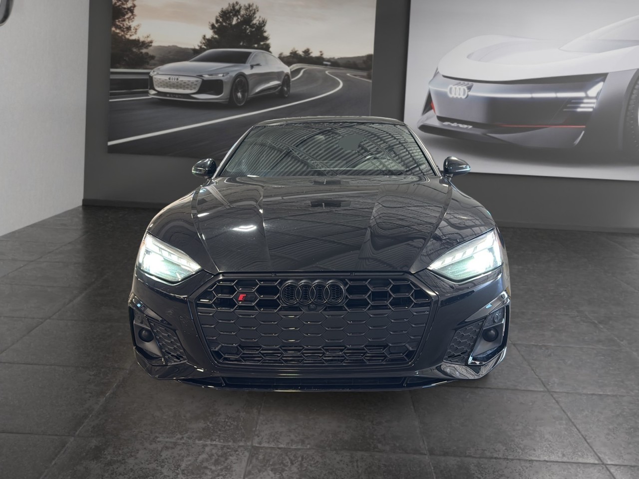 2022 Audi S5 Sportback - Image 2