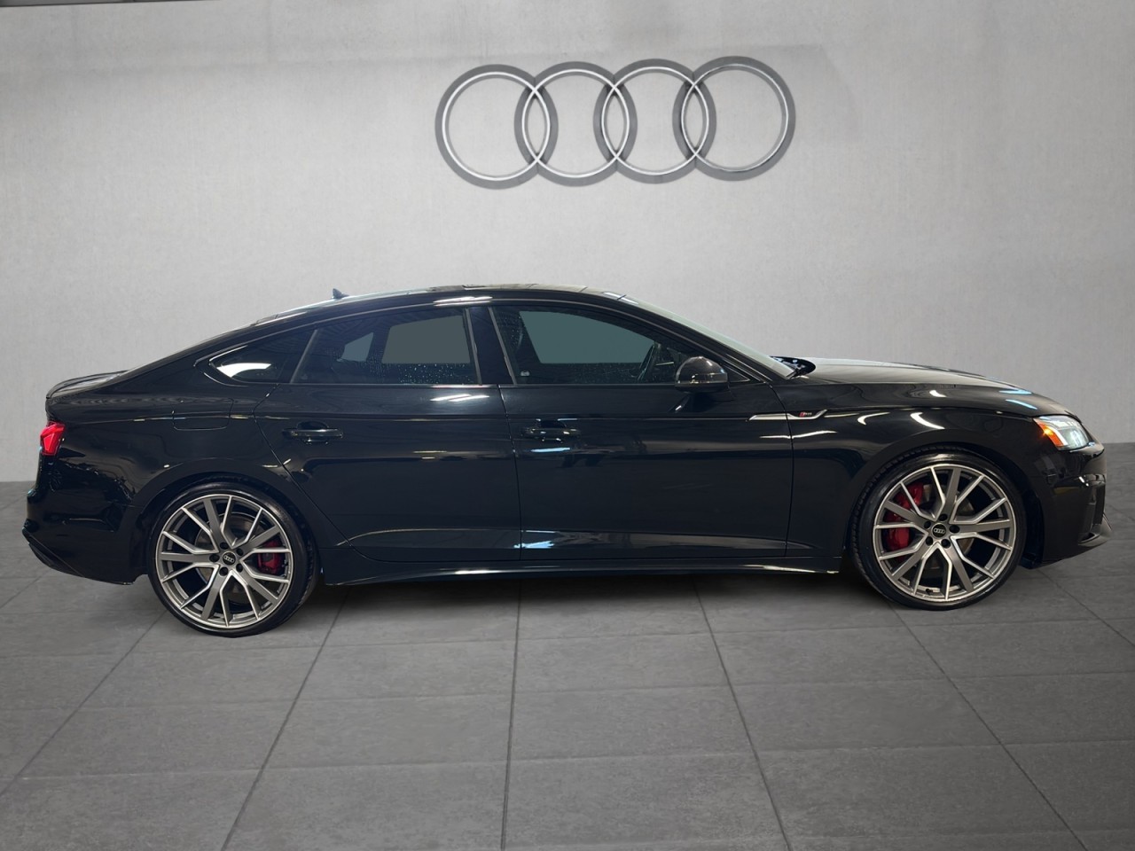 2022 Audi S5 Sportback - Image 4