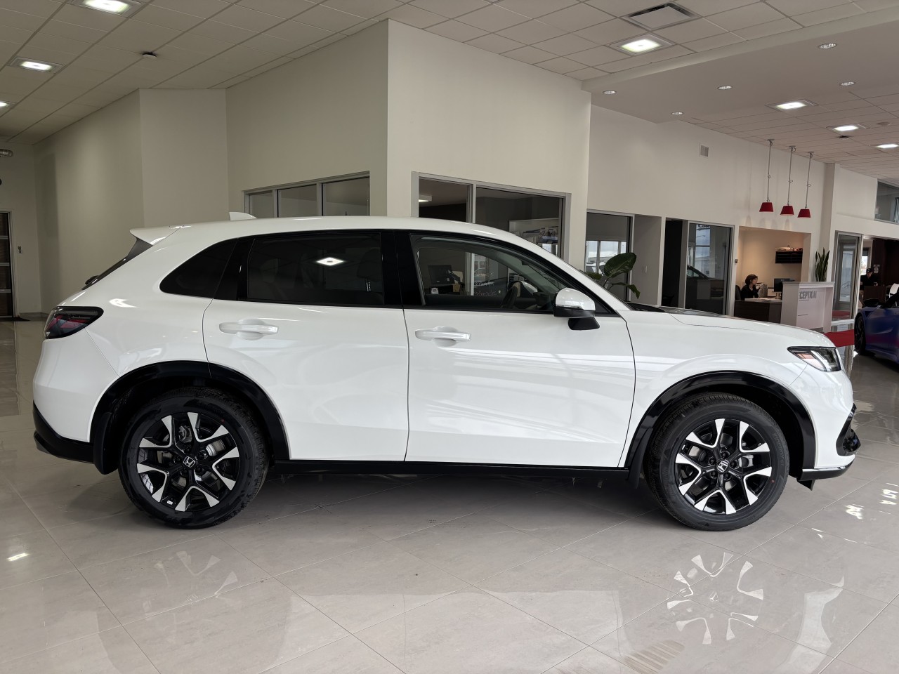 2027 Honda HR-V - Image 4