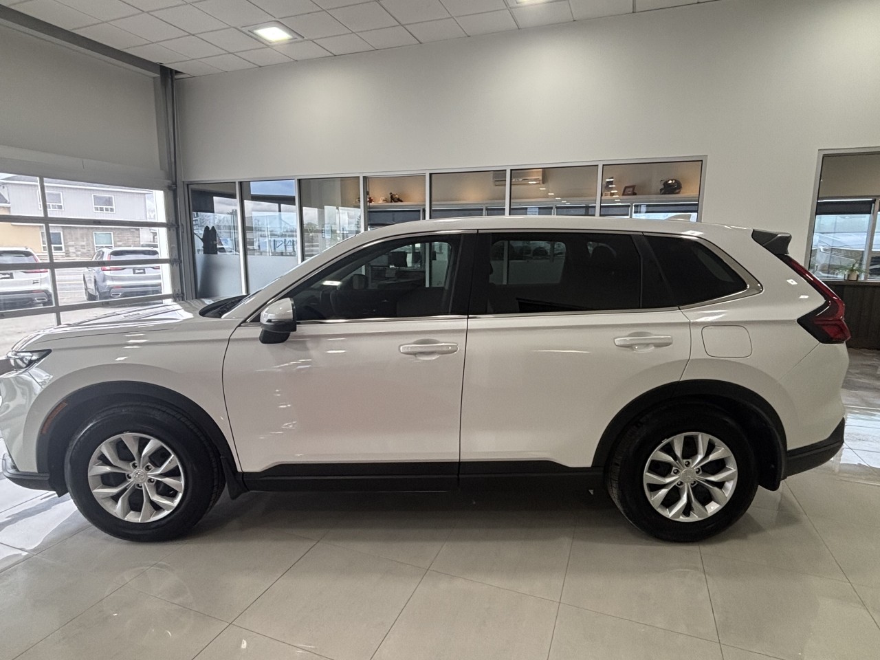 2024 Honda CR-V - Image 8