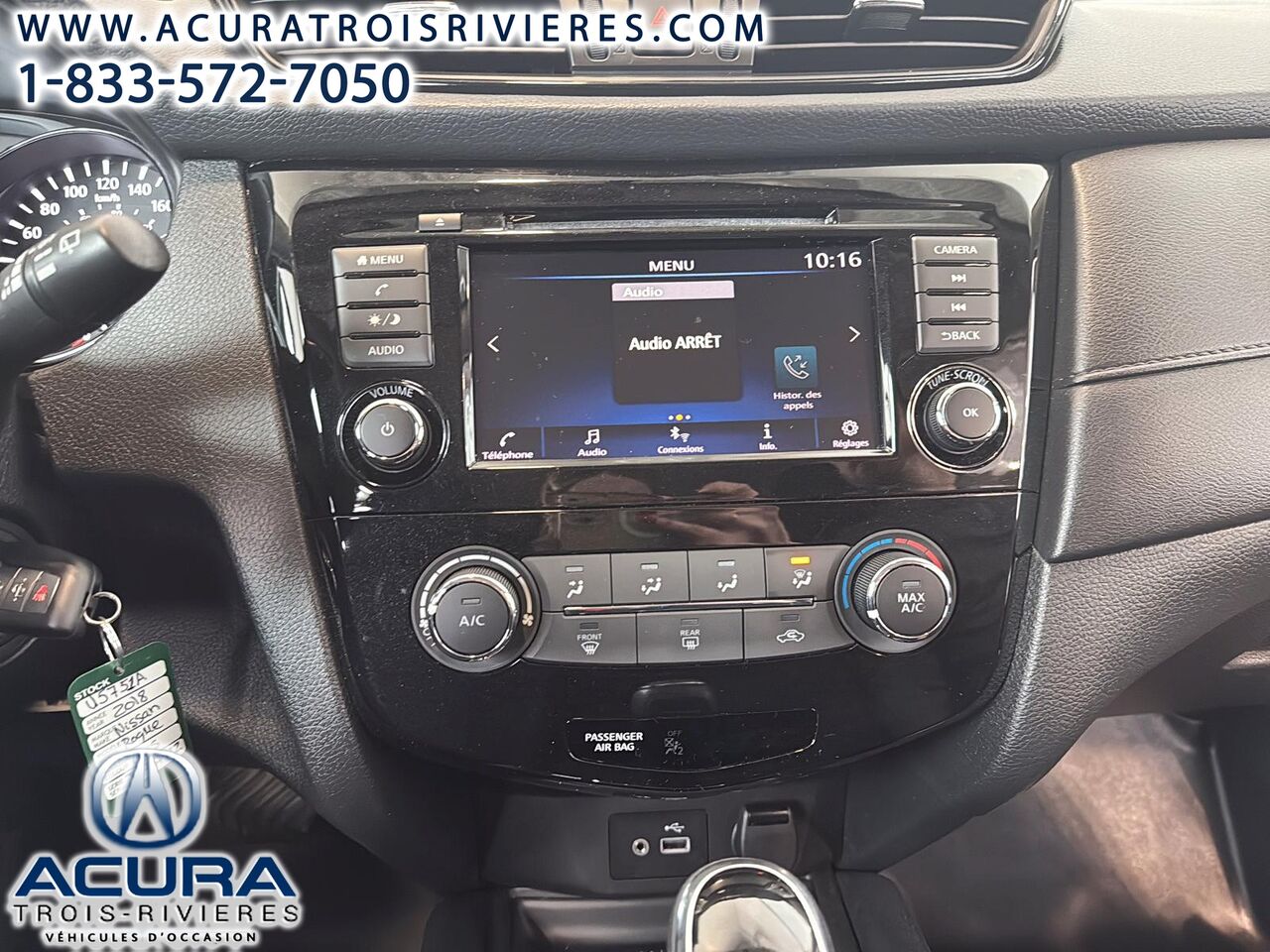 2018 Nissan Rogue - Image 16