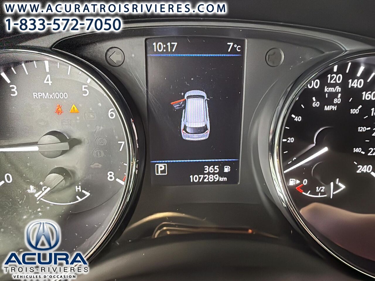 2018 Nissan Rogue - Image 21