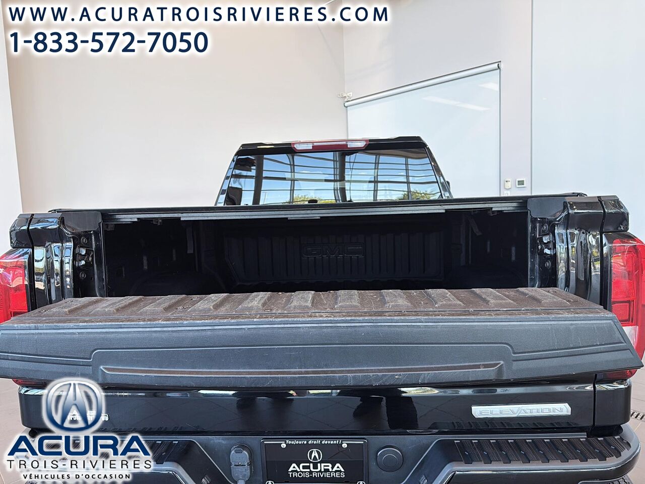 2022 GMC Sierra 1500 - Image 11