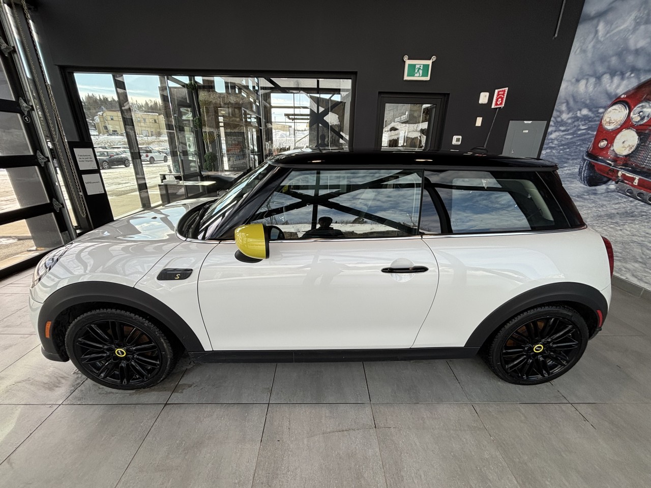 2023 Mini Cooper - Image 2