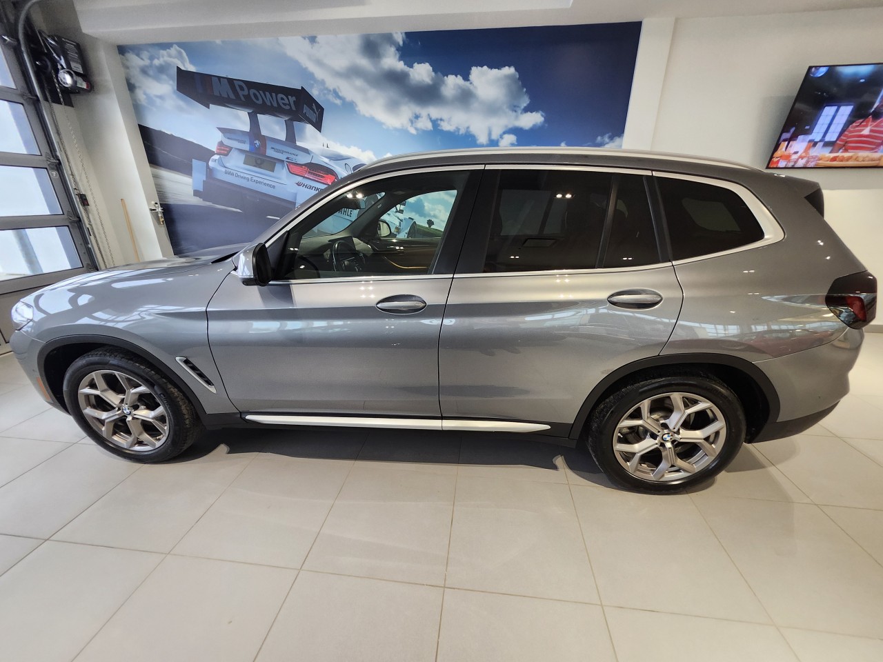 2023 BMW X3 - Image 4