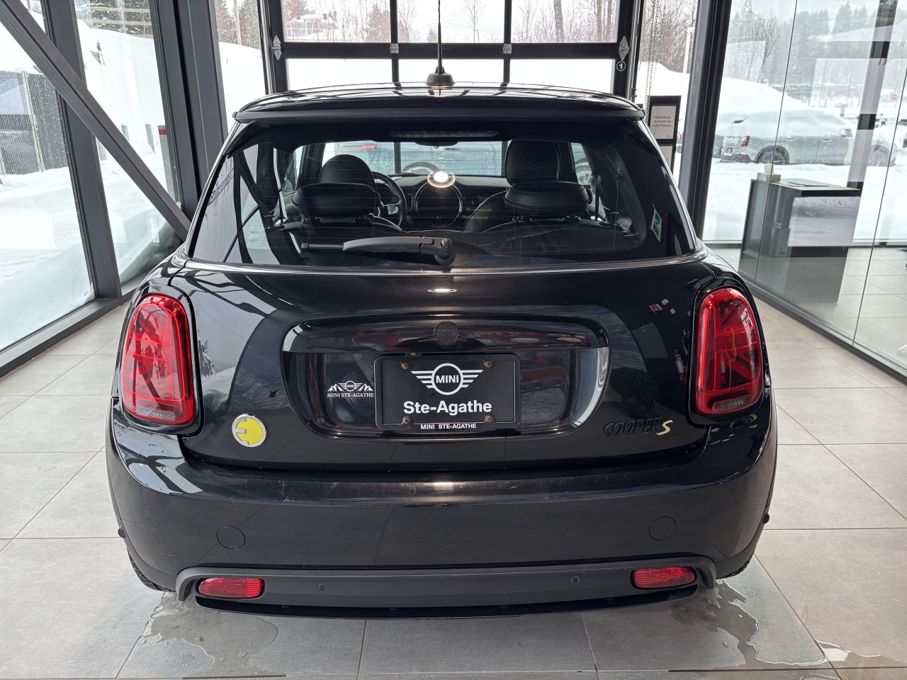 2023 Mini Cooper - Image 5