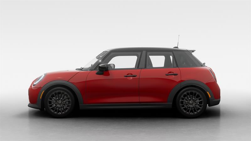2026 MINI 5 Door - Image 4