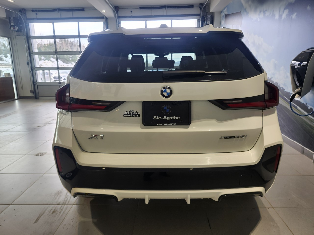 2024 BMW X1 - Image 5