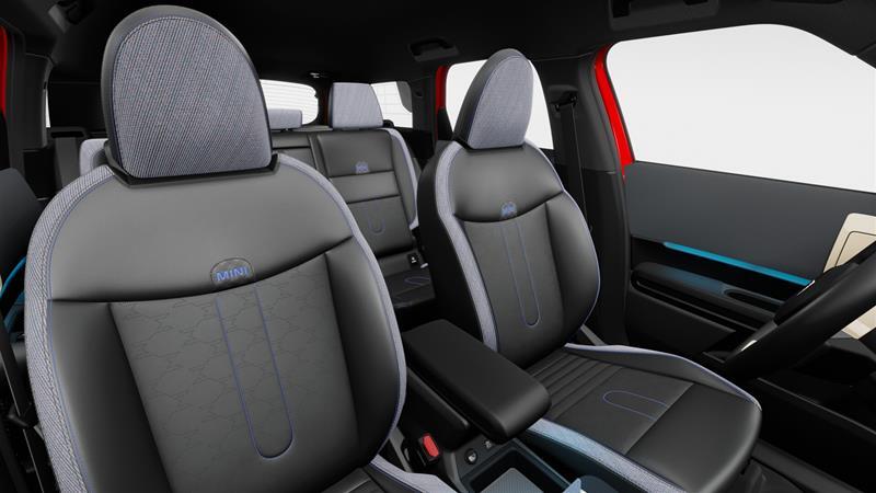 2026 MINI Countryman - Image 14
