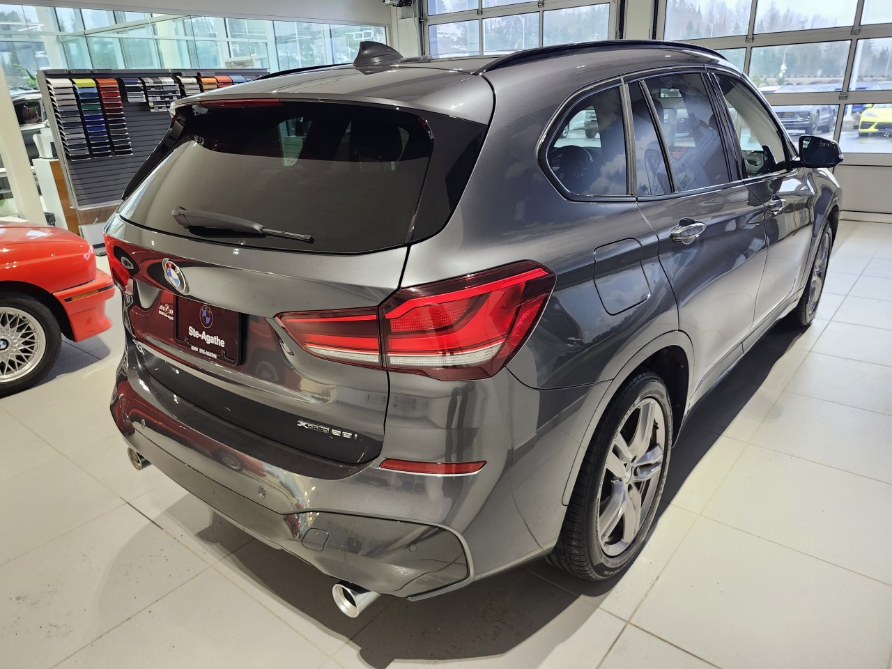2022 BMW X1 - Image 8