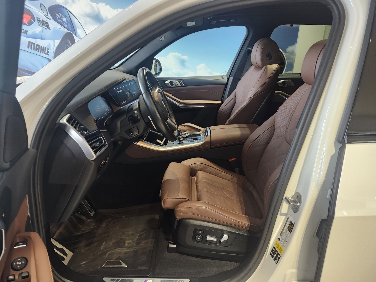 2023 BMW X5 - Image 11