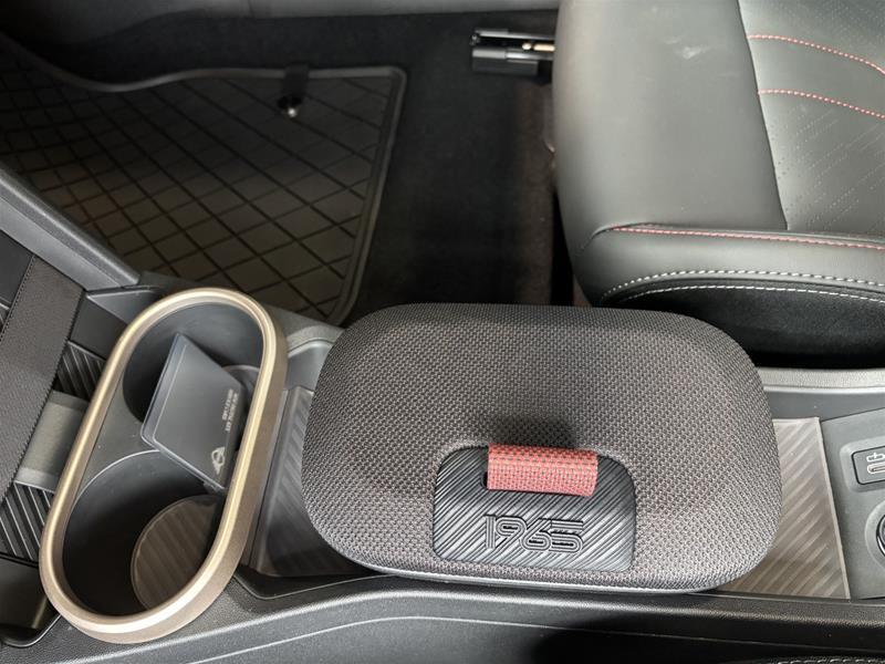 2026 MINI 3 Door - Image 13