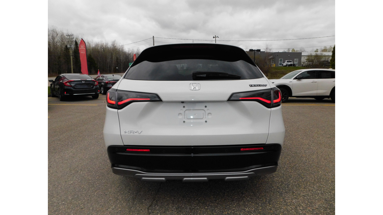 2023 Honda HR-V - Image 4