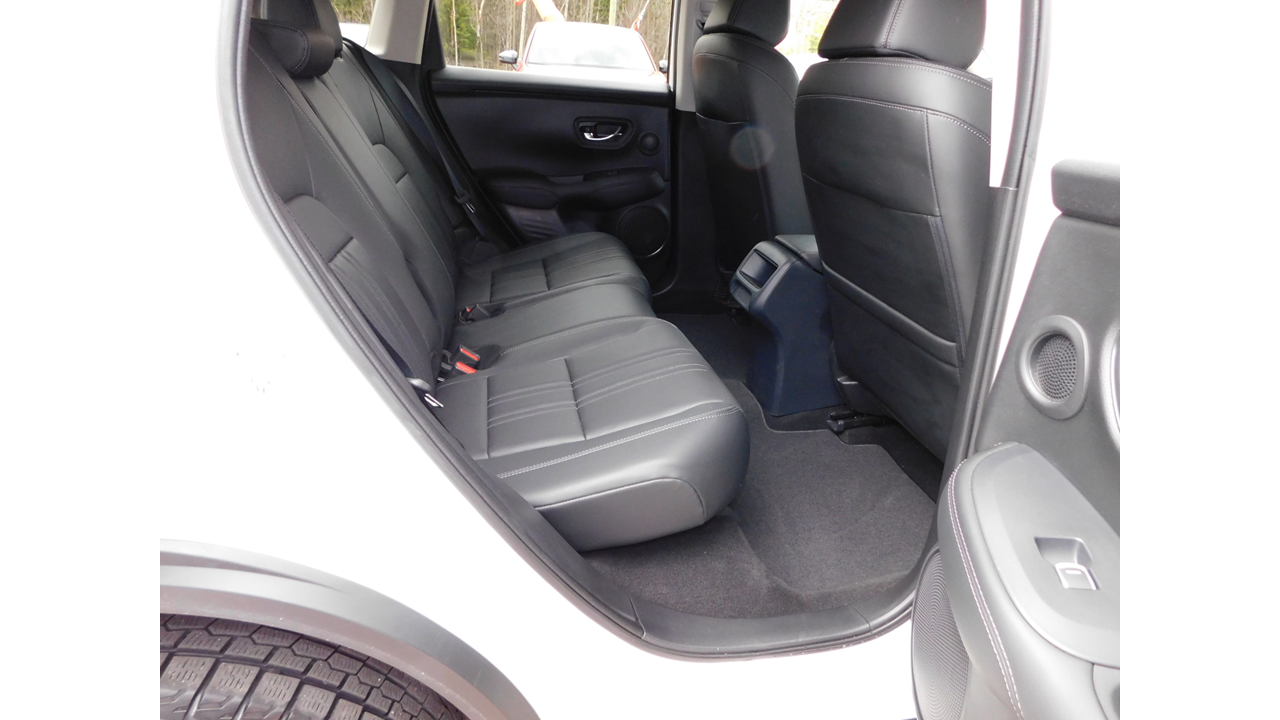 2023 Honda HR-V - Image 10