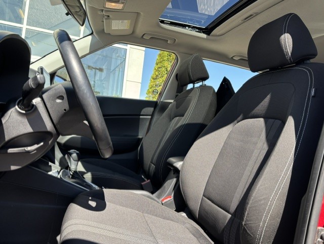 2021 Hyundai Venue - Image 3