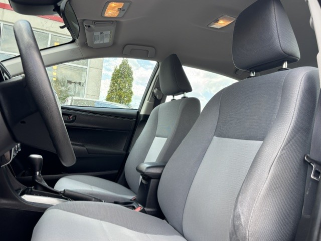 2018 Toyota Corolla - Image 3