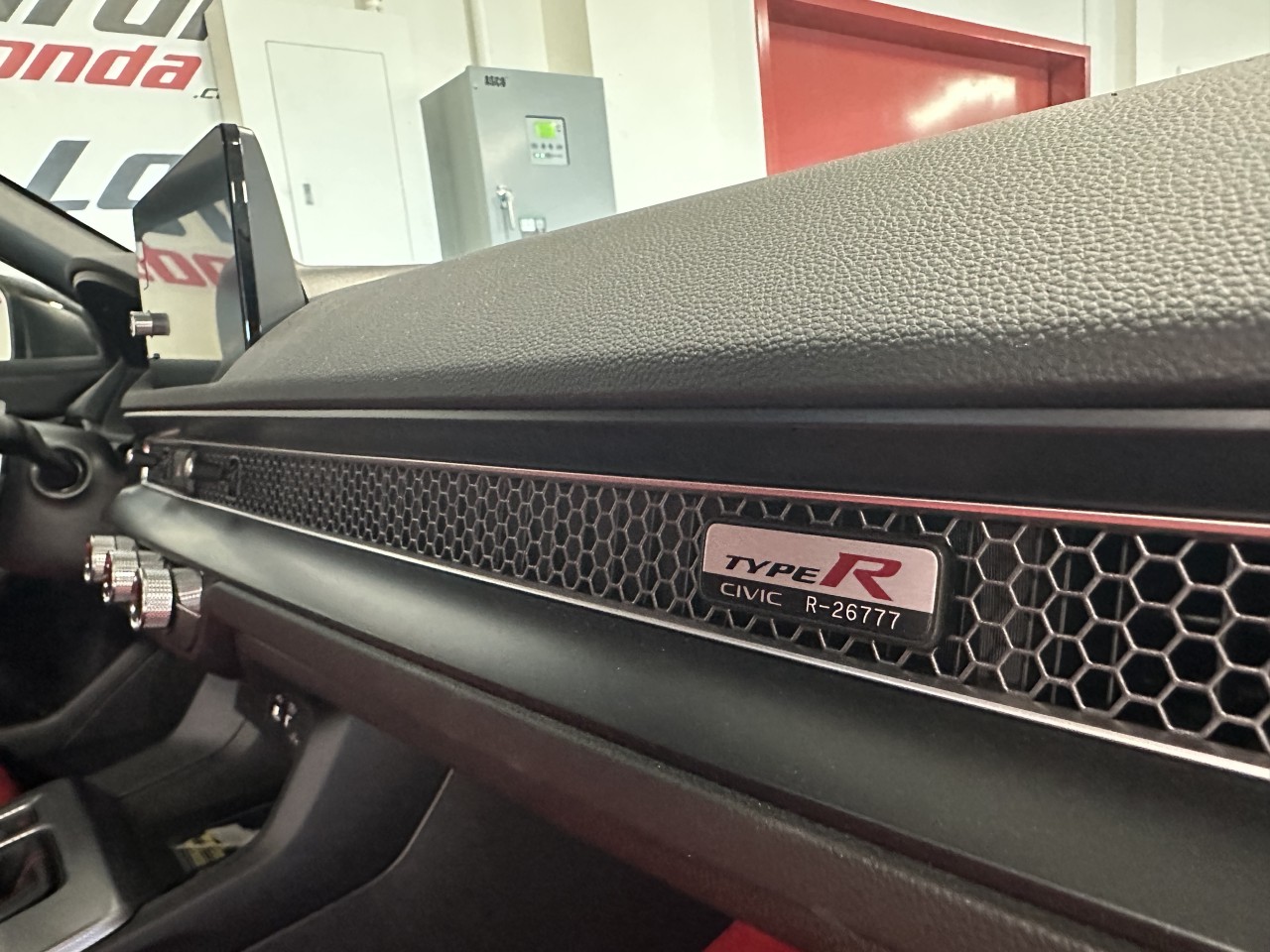 2024 Honda Civic - Image 24