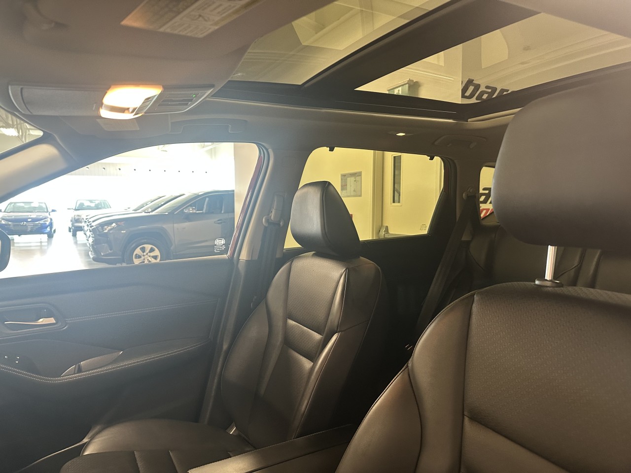 2025 Nissan Rogue - Image 13