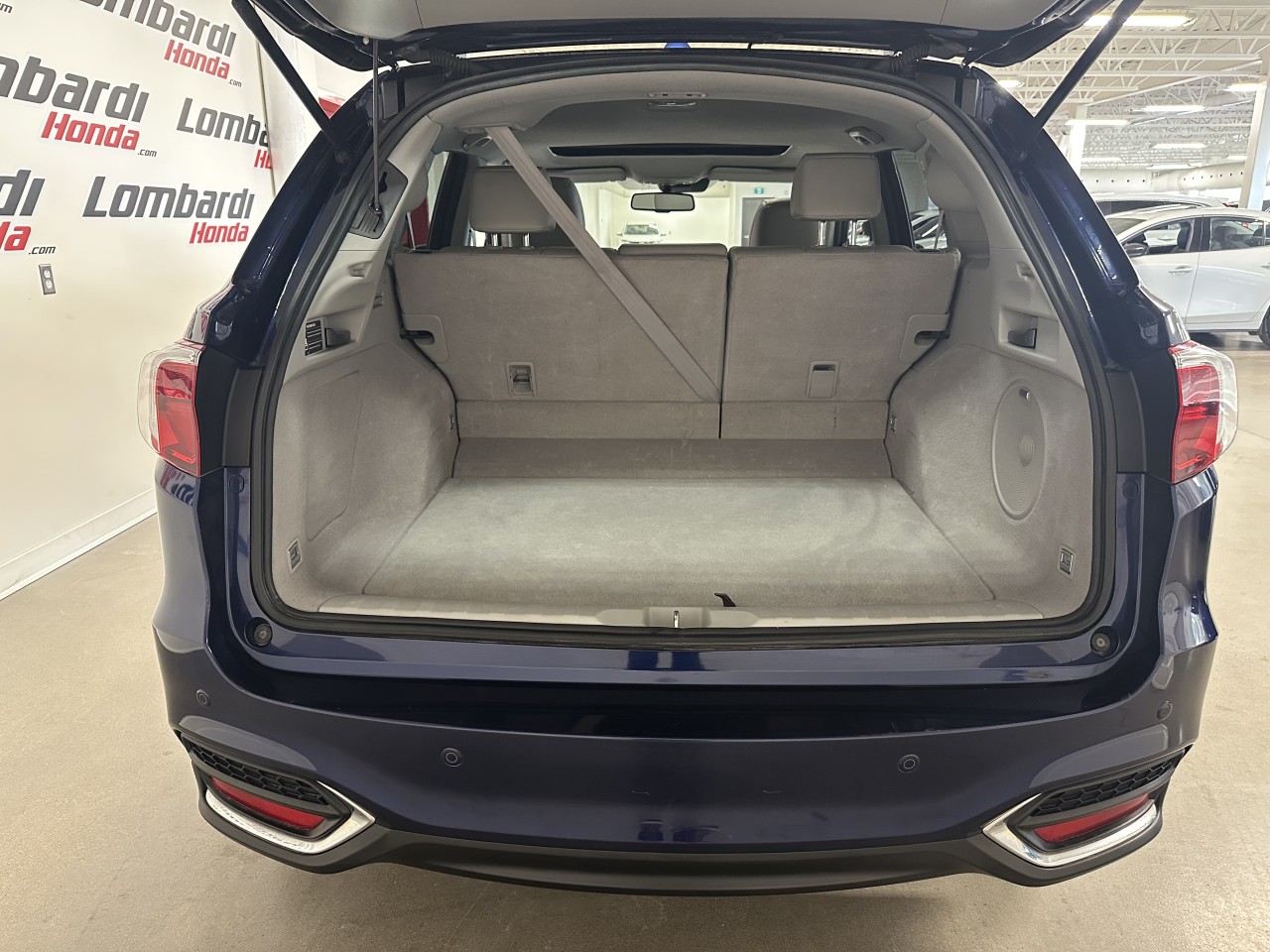 2017 Acura RDX - Image 22