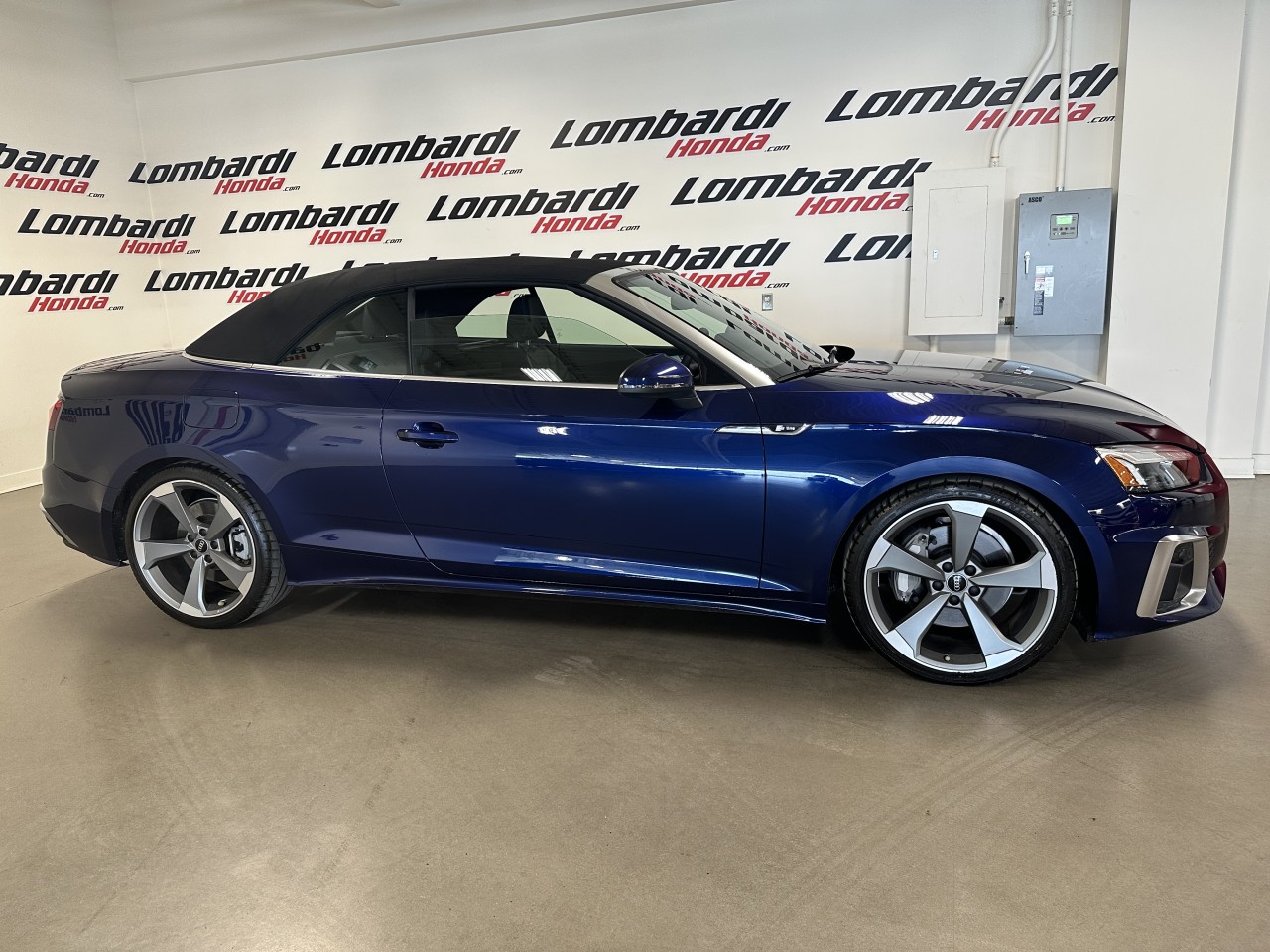 2023 Audi A5 - Image 6