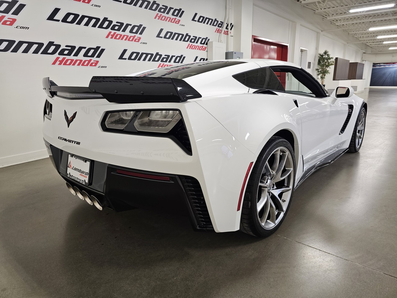 2019 Chevrolet Corvette - Image 5