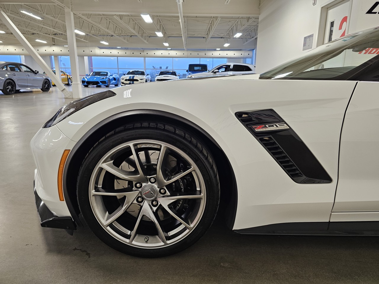 2019 Chevrolet Corvette - Image 10
